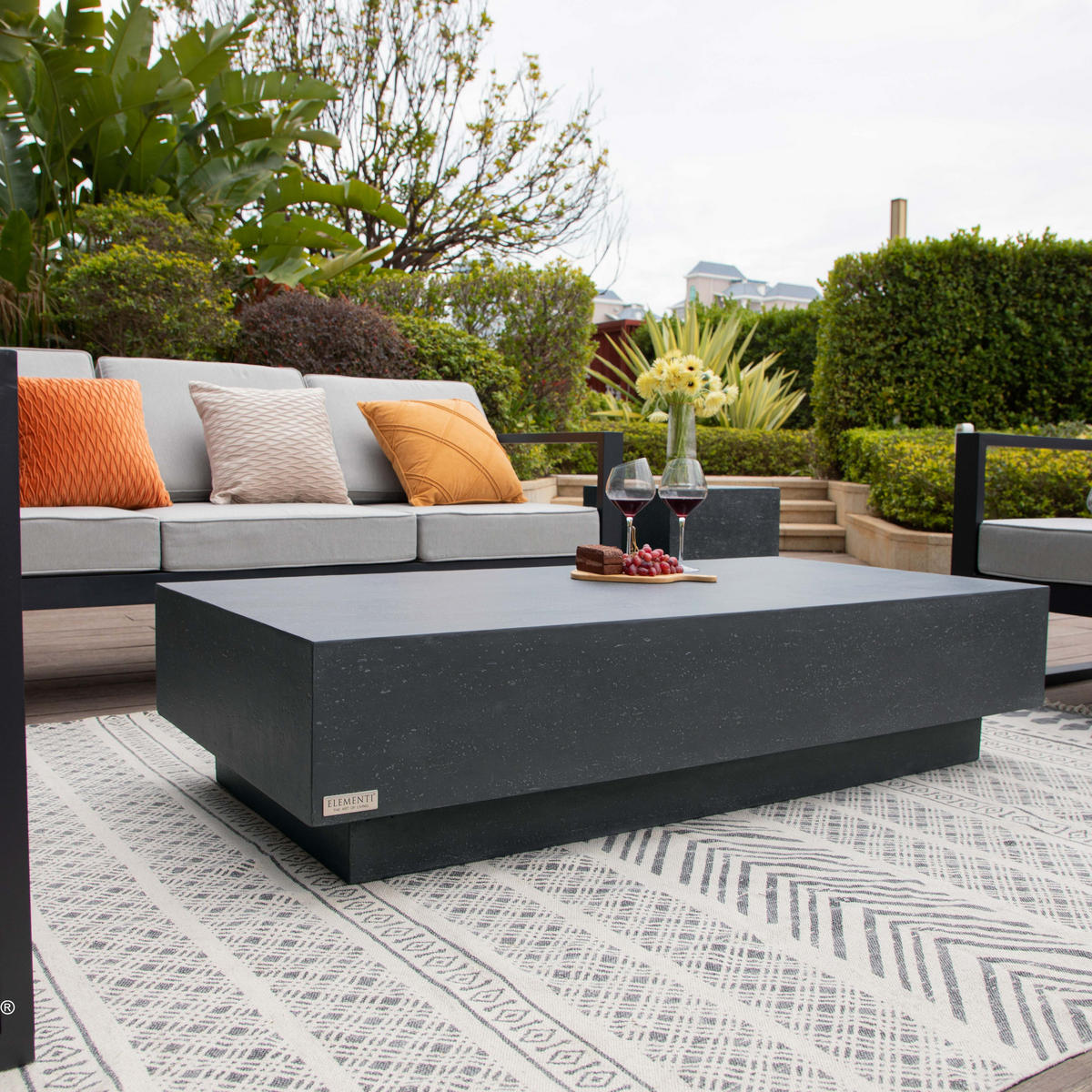 COUCHTISCH TEVERE aus GF-Beton Rechteck, Wetterbeständig, 153x77x36 cm - Dunkelgrau, Naturmaterialien (153/77/36cm) - Elementi