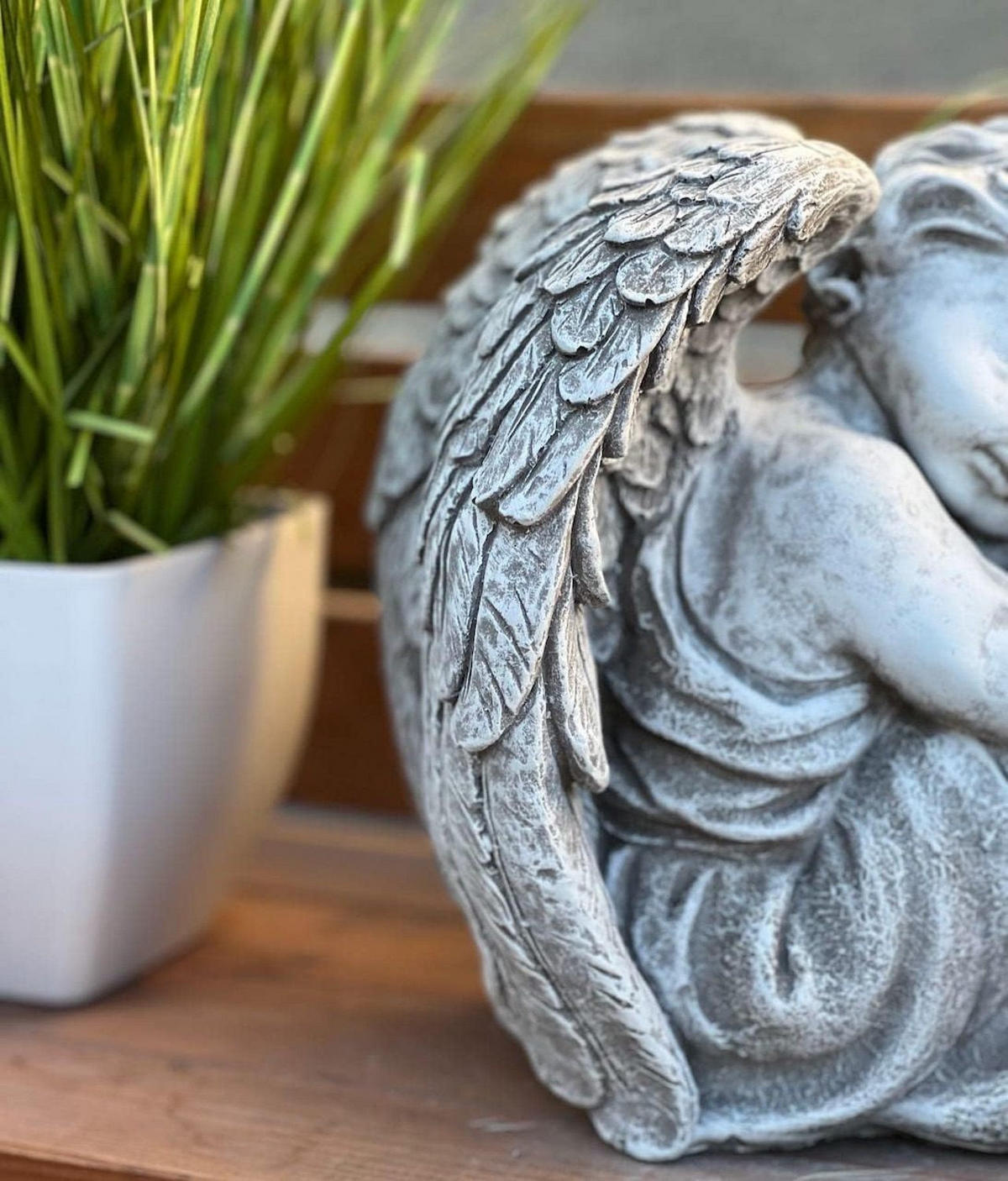 STEINFIGUR Engel sitzend groß Steinguss frostfest - Grau, Stein (20/23/18cm) - stoneandstyle