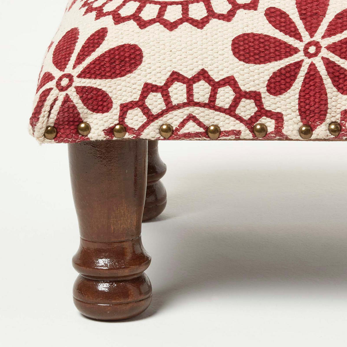 HOCKER Cassia mit Holzbeinen, rot-weiß gemustert, 40/40/25 cm - Rot, Textil (40/25/40cm) - Homescapes