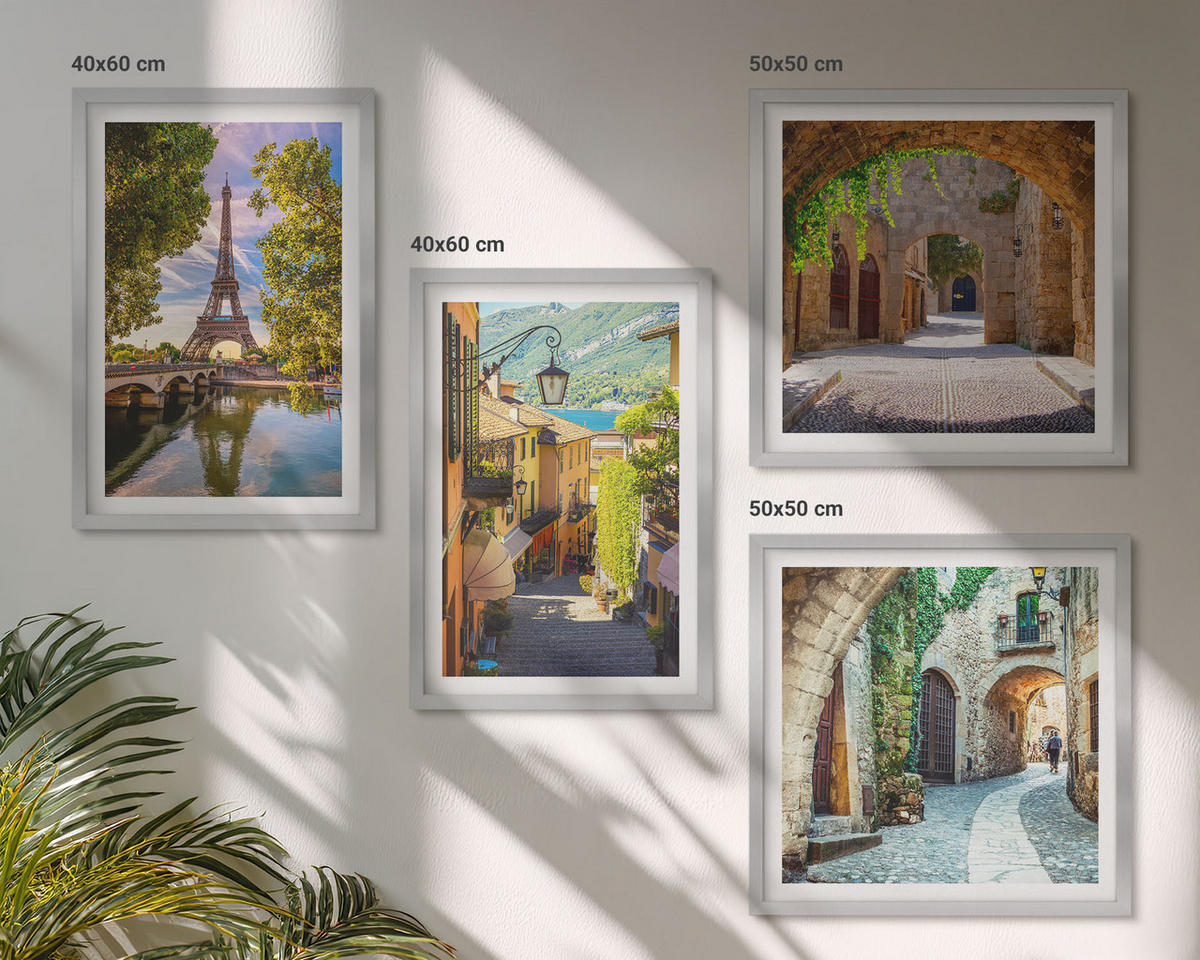 BILDER SET 4er Set - 50x50 cm & 40x60 cm Silberner Rahmen - Eiffels Straßenarchitektur - Silberfarben, Kunststoff (50/50cm) - TULUP