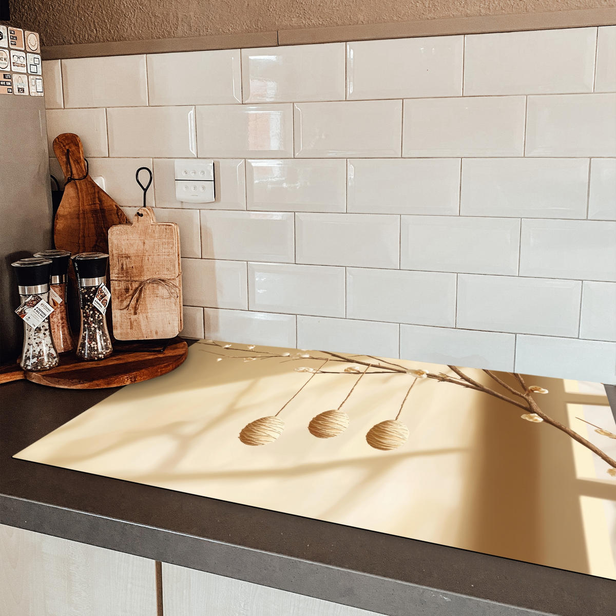 HERDABDECKPLATTE Beige - Osterkuchen - Eier Induktionsmatte 83x51 cm - Beige, Kunststoff (83/51.5/0.2cm) - MuchoWow