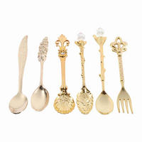 BESTECK-SET Vintage 6-teiliges Löffel & Gabel Set aus Zinklegierung 5 Muster - Goldfarben, Metall
