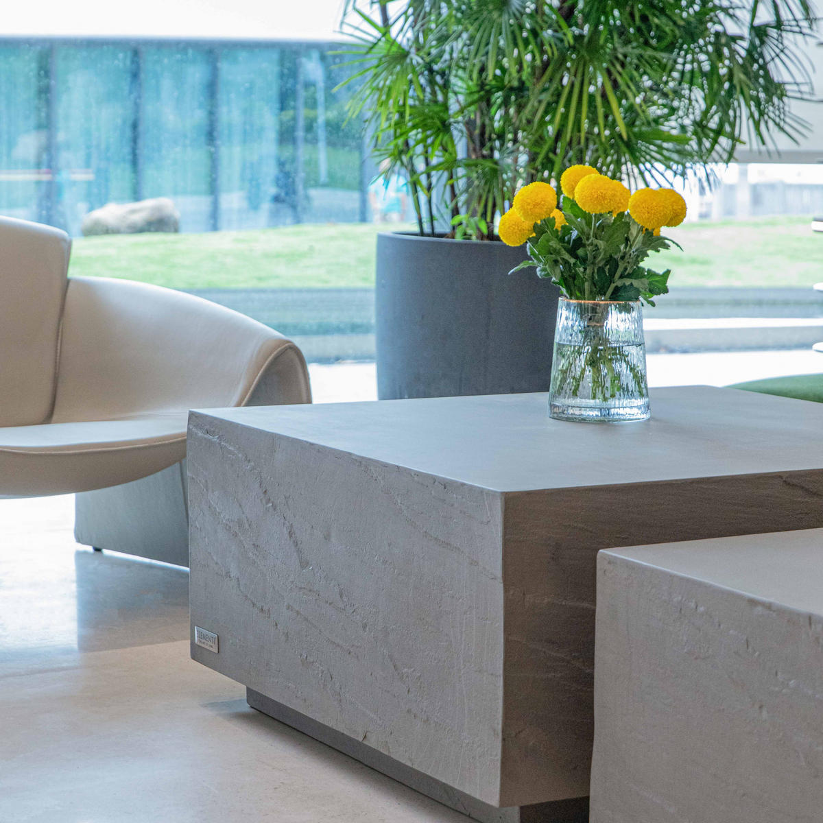 COUCHTISCH COLORADO aus GF-Beton Quadratisch, Wetterbeständig, 86x86x41 cm - Grau, Naturmaterialien (86/86/41cm) - Elementi