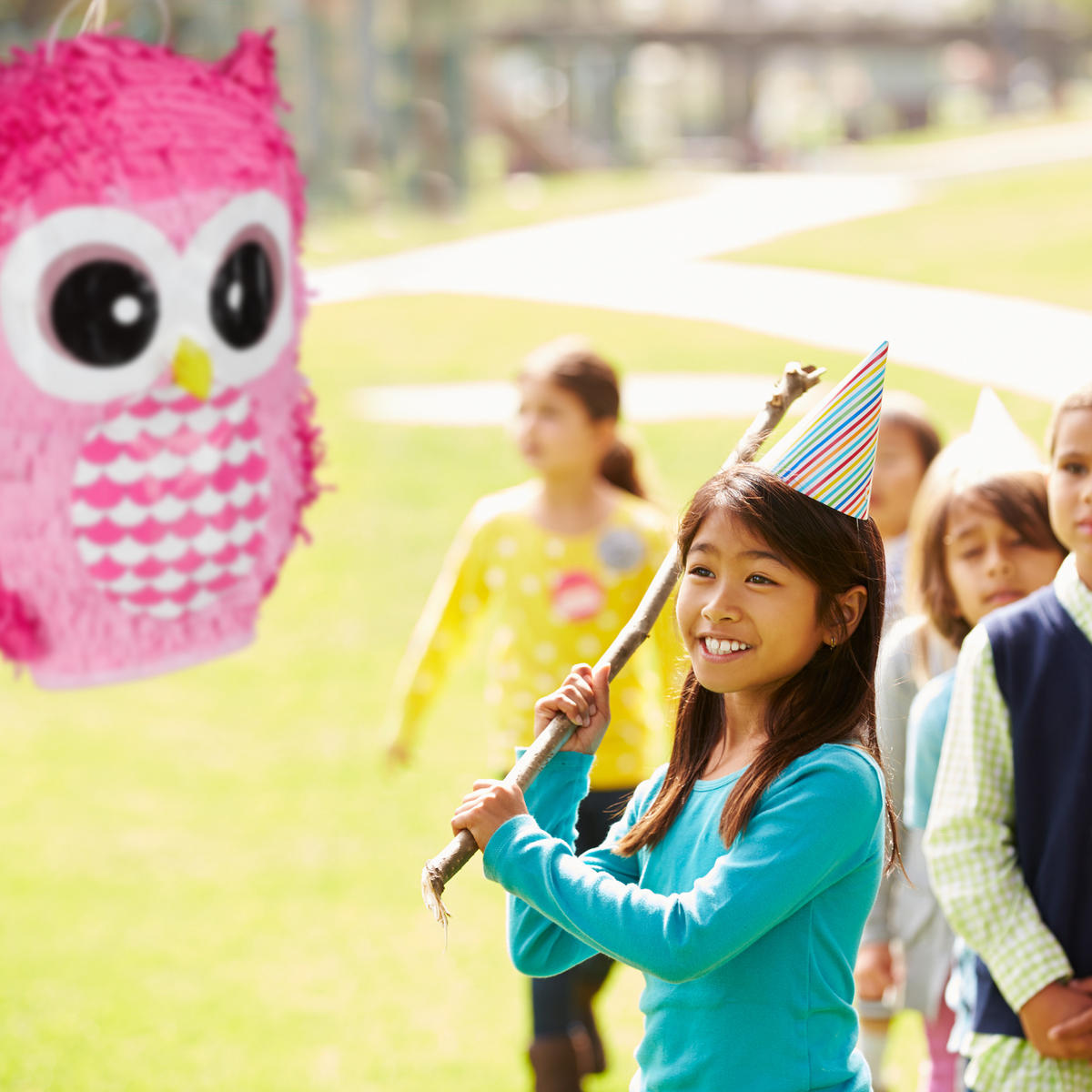 PINATA - Multicolor, Papier/Wellpappe (26/43/28cm) - Relaxdays