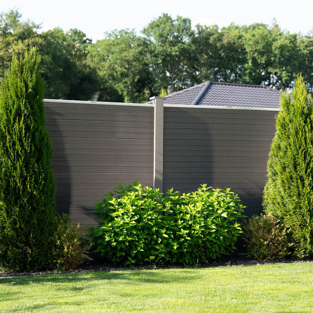 SICHTSCHUTZZAUN CALLADO - 1 x Element + 2 x Pfosten, ohne Schrägelement - Anthrazit, Kunststoff (170/180cm) - Home Deluxe