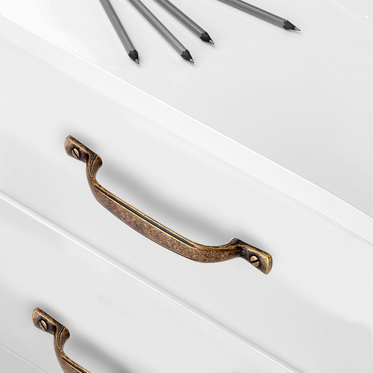 MÖBELGRIFF Nairobi, L139mm, 96mm Achsenabstand, Zamak, Bronze - Bronzefarben, Kunststoff (7/3/16cm) - EMUCA