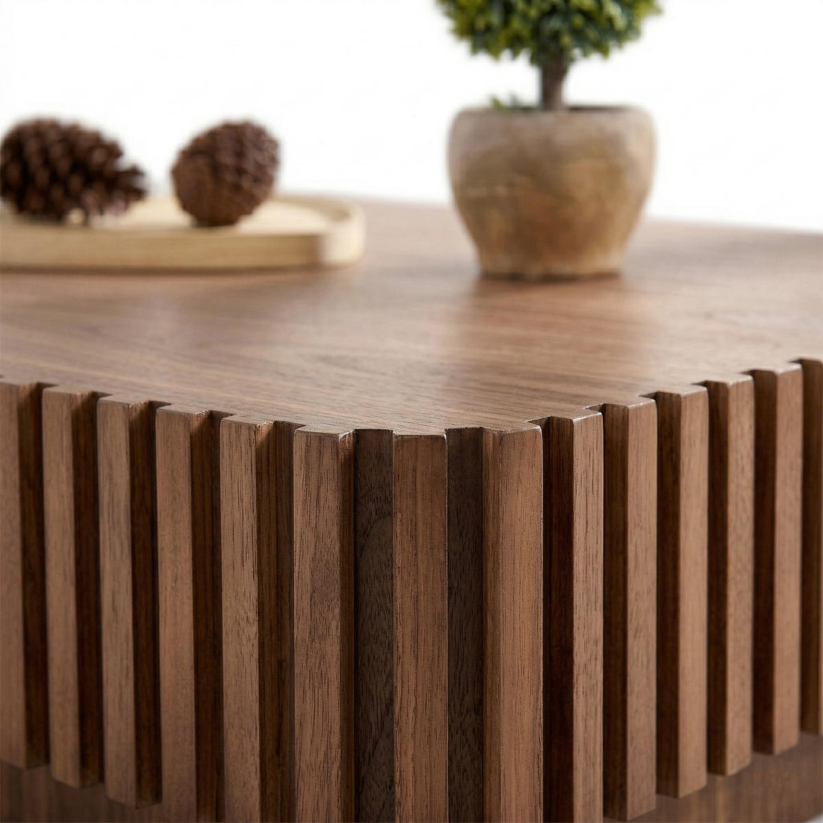 COUCHTISCH Quadratisch in Walnuss-Optik Edles Rillen-Design & Handarbeit - Walnussfarben, Holzwerkstoff (80/80/35cm) - Urban Meuble