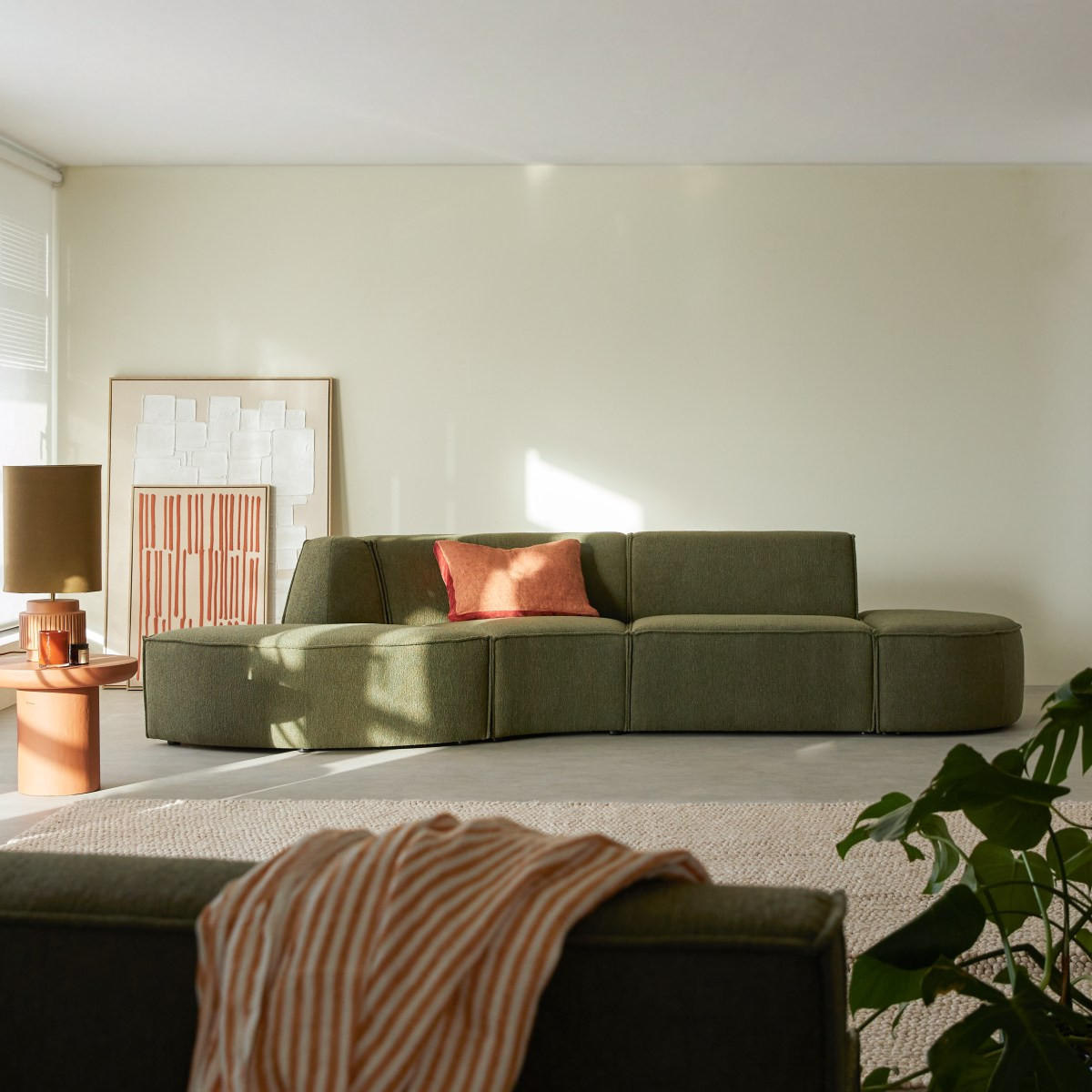 SOFA Dario Grün aus Stoff - Grün, Textil (365/75/115cm) - Tikamoon