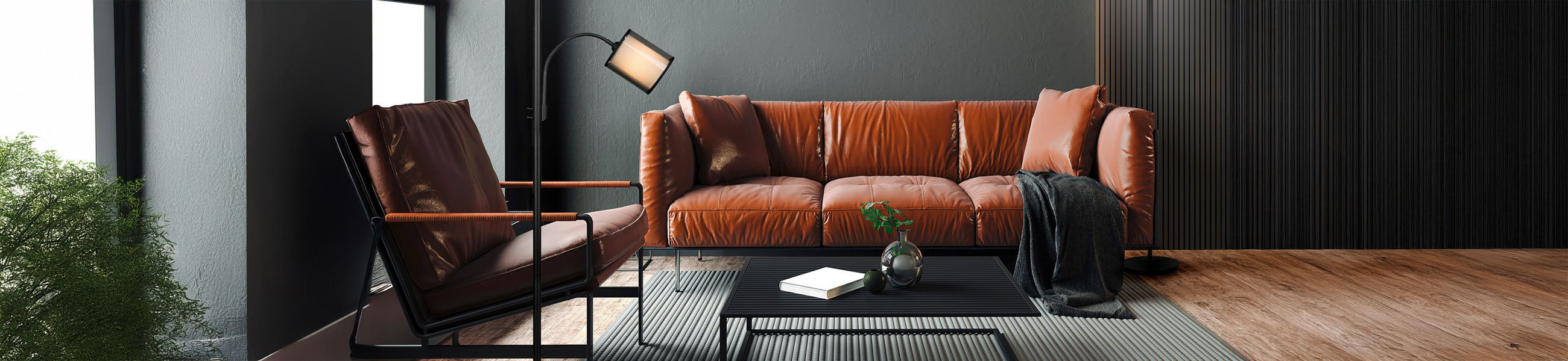 Leselampe mit Ledercouch im Hintergrund