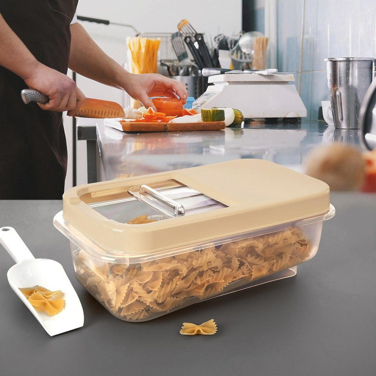 AUFBEWAHRUNGSBEHÄLTER für Kapseln und Lebensmittel 5L Beige - Beige, Kunststoff (19.5/13/35cm) - Orion 