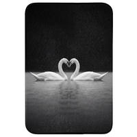 KOUPELNOVÁ PŘEDLOŽKA Labutě - srdce - černá - bílá 60x90 cm - černá, textil/plast (60/90cm)