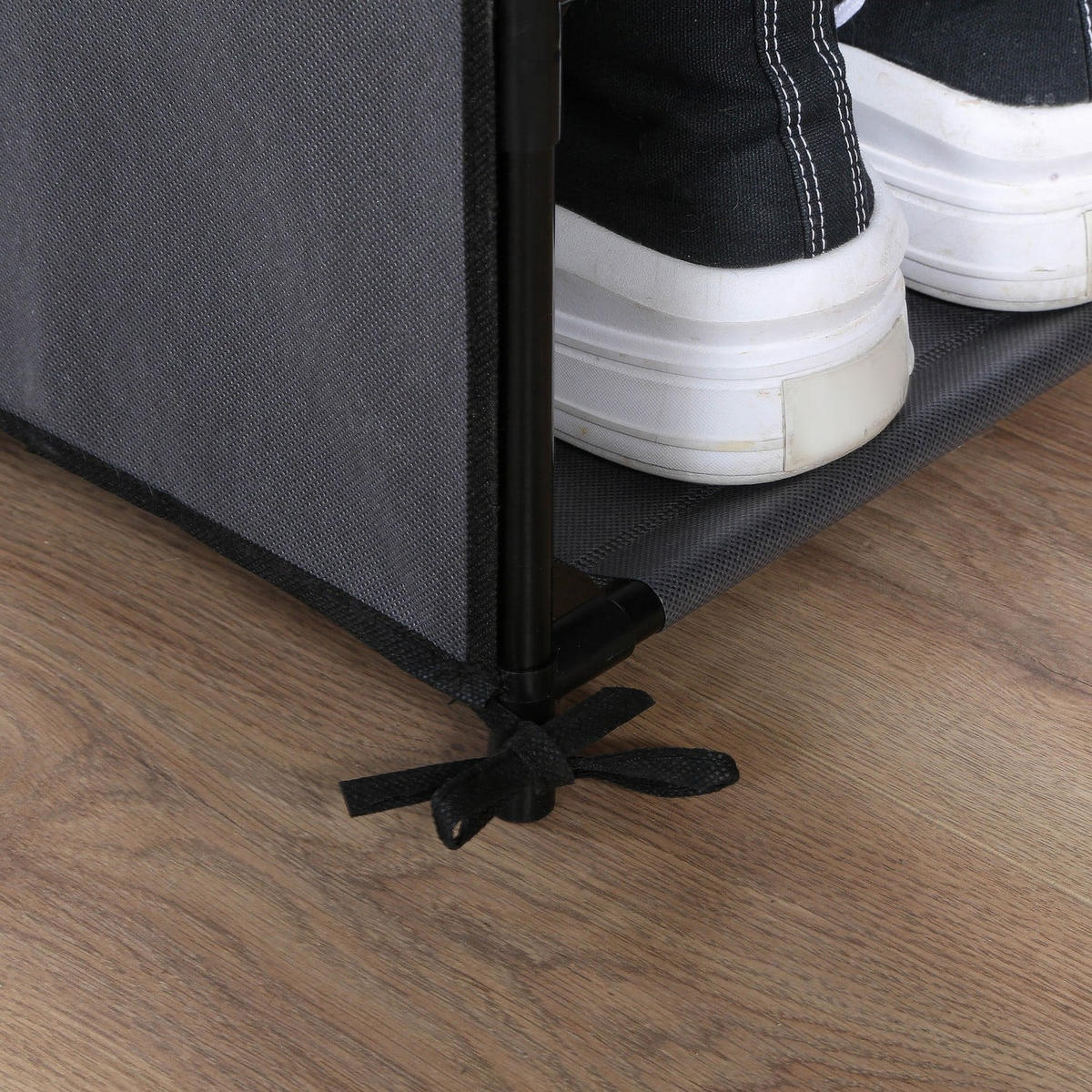 ECK-SCHUHSCHRANK - H107 cm - Grau, Textil (30/107/60cm) - Calicosy