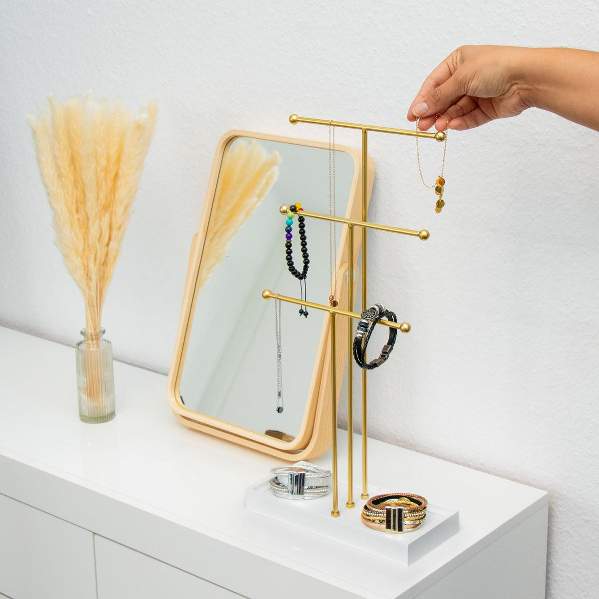 SCHMUCKSTÄNDER mit 3 Ebenen - Goldfarben, Metall (11/47/24cm) - Intirilife