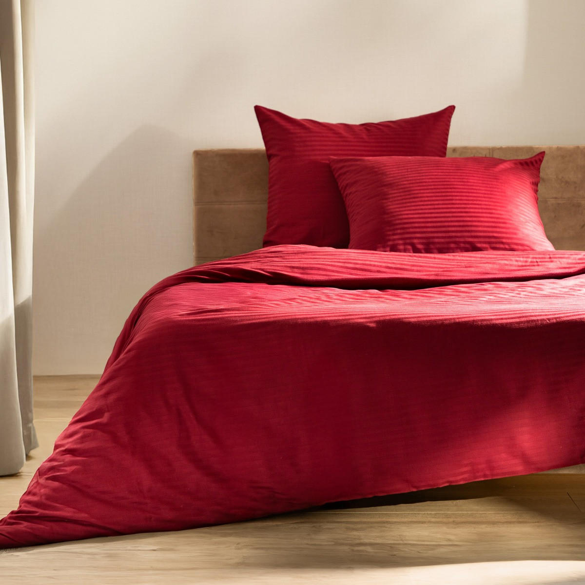 BETTWÄSCHE Agnes Satin-Jacquard bordeauxrot 160/200 cm - Dunkelrot, Textil (160/200cm) - Homla