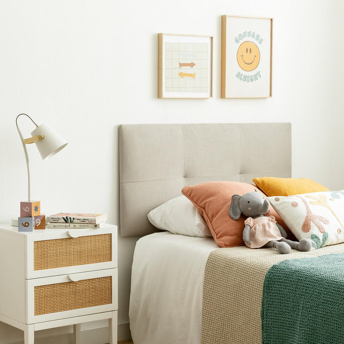 KOPFTEIL Ilan Beige 107 cm x 52 cm - Beige, Textil (107/52/3cm) - Kenay Home