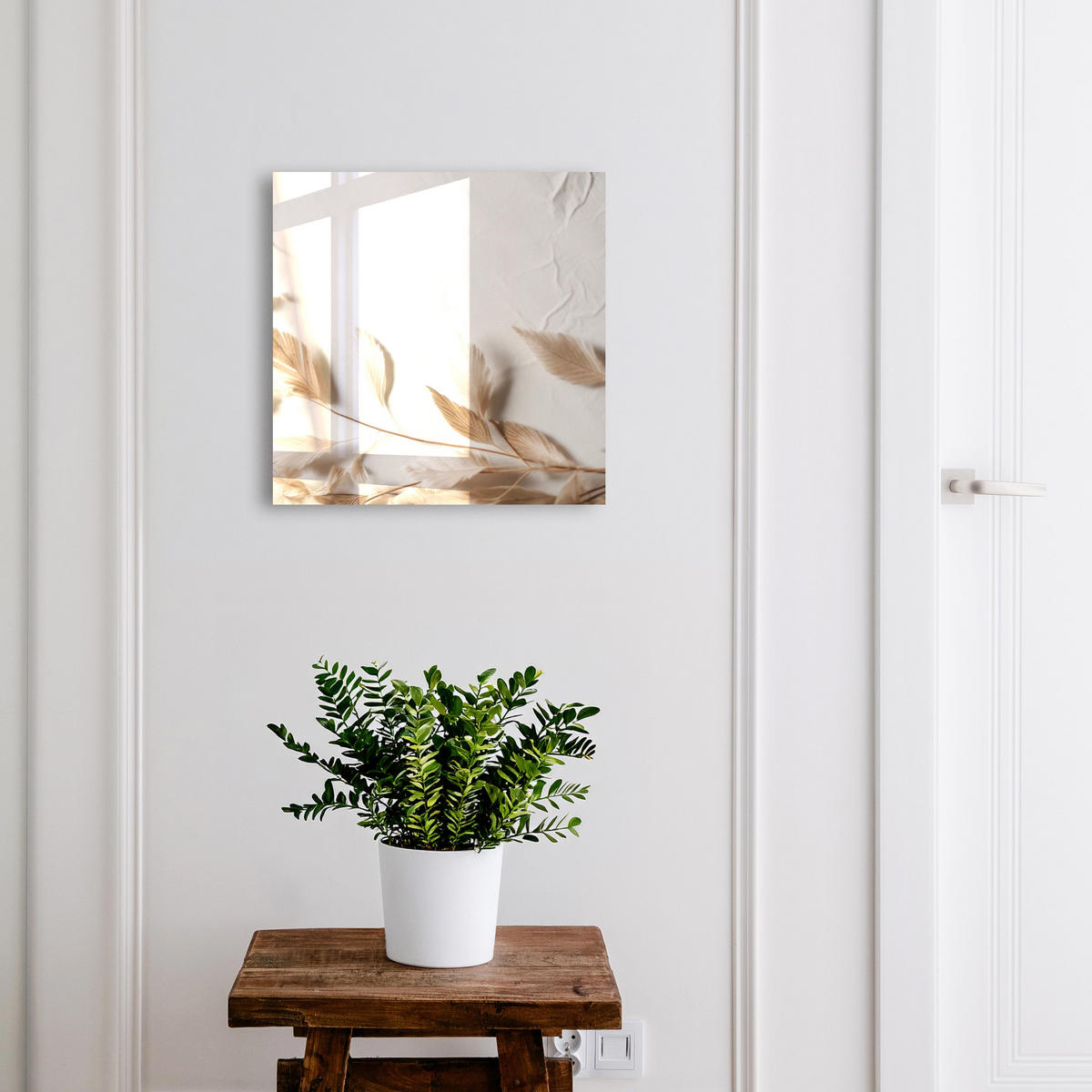 SCHLÜSSELBOX Weiß 30x30 cm – Türöffnung nach rechts - Subtile Natur - Beige, Metall (30/30/5cm) - TULUP