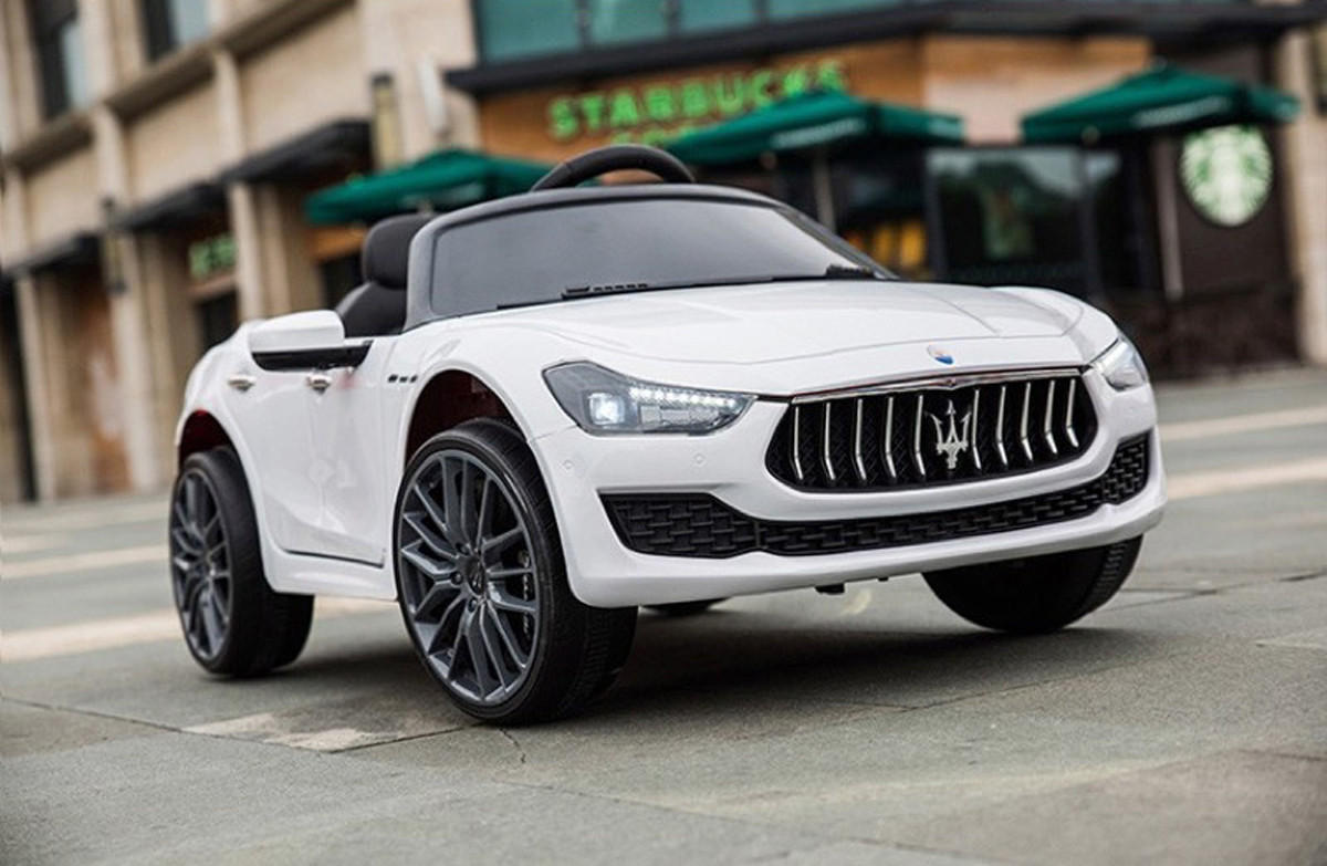 KINDER ELEKTROAUTO Maserati Ghibli weiß - Weiß, Kunststoff (108/56/46cm) - TPFLiving