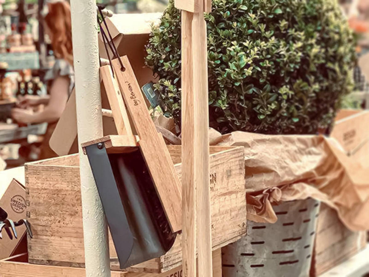 KEHRSCHAUFEL & HANDBESEN Premium Set - Schwarz, Metall (30.5/6/31.5cm) - by Benson