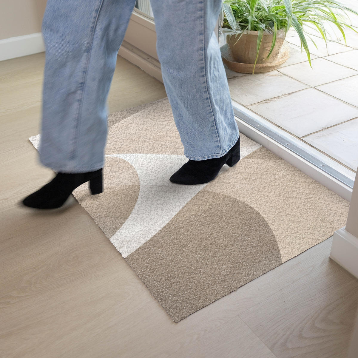 FUSSMATTE Glatte Oberflächen - Harmonisch - Wellenförmig 90x60 cm - Beige, Kunststoff (90/0.4cm) - MuchoWow