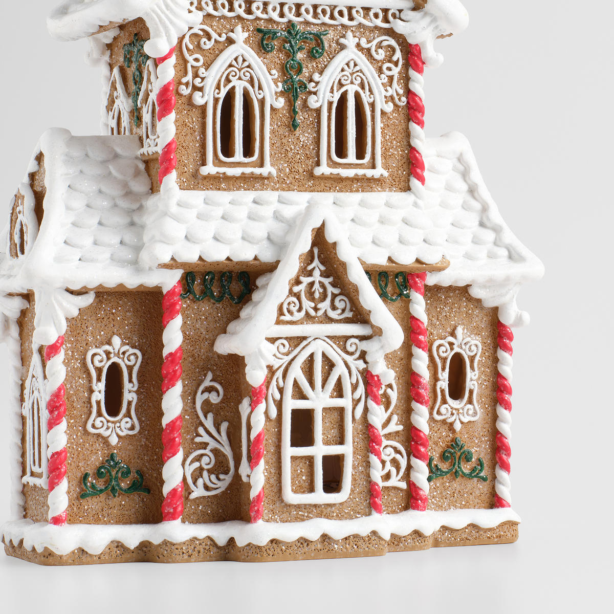 LEDFIGUR Charmpalace, Braun, 30x11x22 cm, Dekorative Weihnachtsdeko - Braun, Kunststoff (11/30/22cm) - home&you