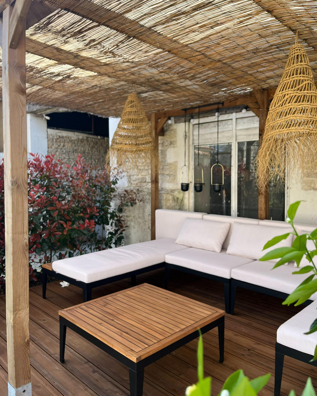 LOUNGE SADA 4-místná Béžová Bracciano - černá/béžová, dřevo - Beliani