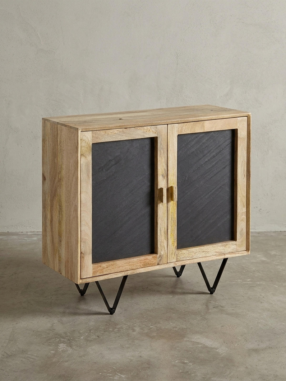 SIDEBOARD – Mangoholz, 80x75x35 cm, mit Stauraum, anthrazitfarbene Türen - Schwarz/Braun, Holz/Metall (80/75/35cm) - KADIMA DESIGN