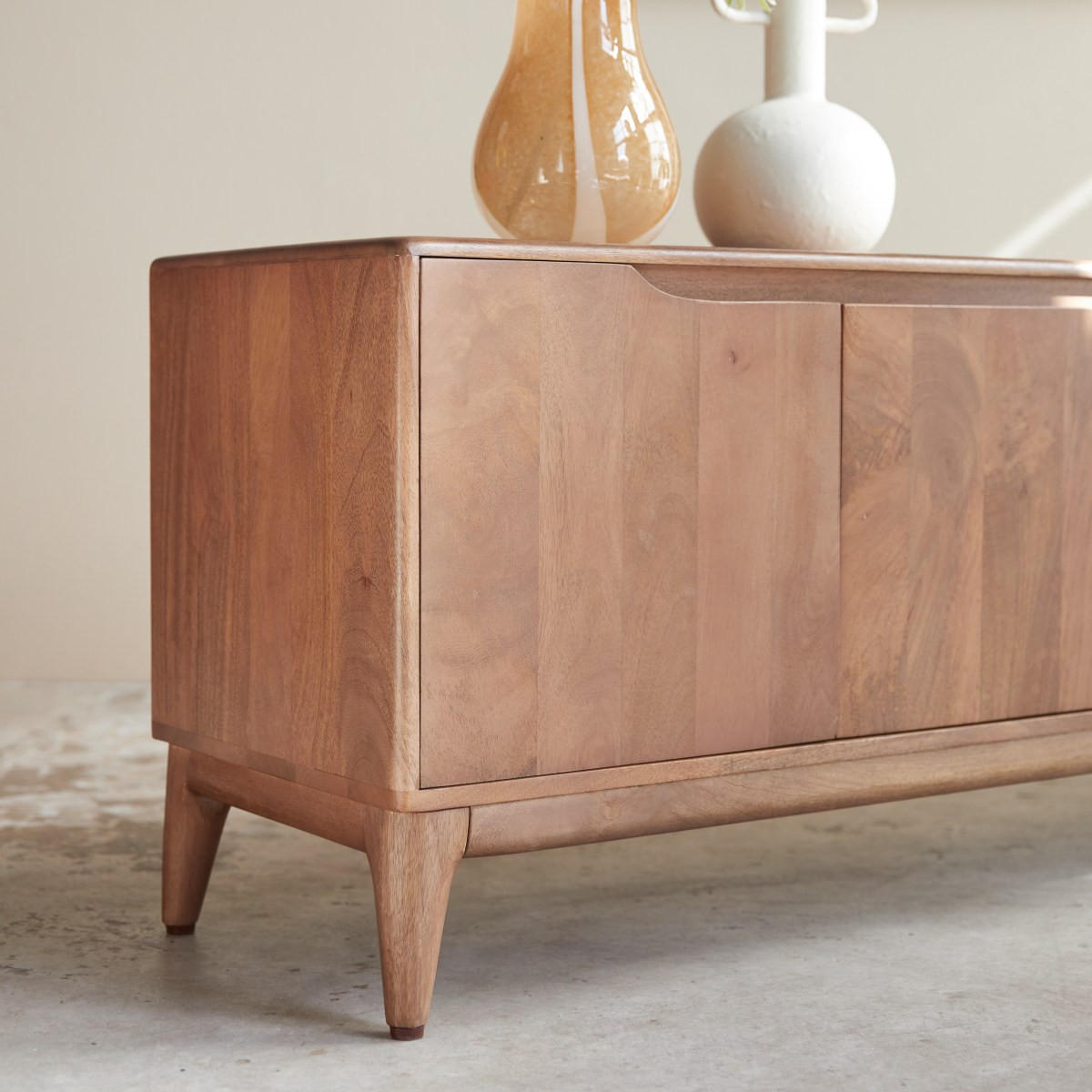 TV-SCHRANK Gabrielle Dunkelbraun aus Mango - Dunkelbraun, Holz (160/56/40cm) - Tikamoon