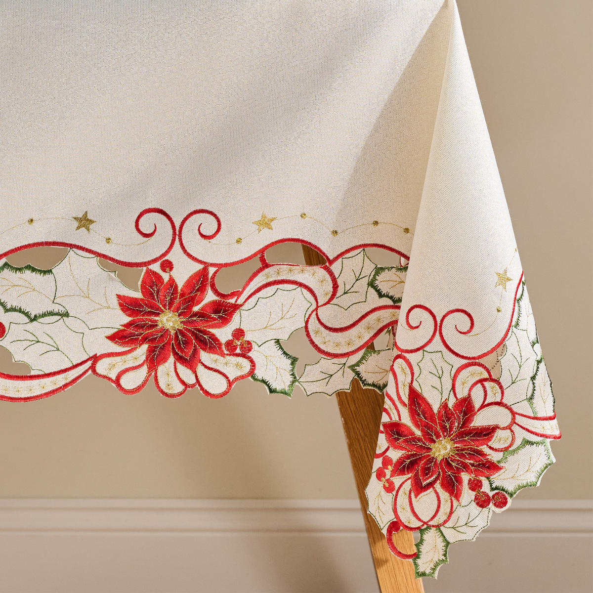 TISCHDECKE Estrelo 145 x 220cm, Gold, Dekorative Tischdeko Weihnacheten, Weihnachtsdeko, Christmas - Goldfarben, Textil (220/145/1cm) - home&you
