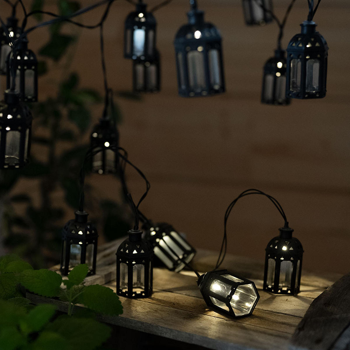 LED AUSSENLEUCHTE Solar Lichterkette Schwarz - Schwarz, Kunststoff (200/3/6cm) - Nowa
