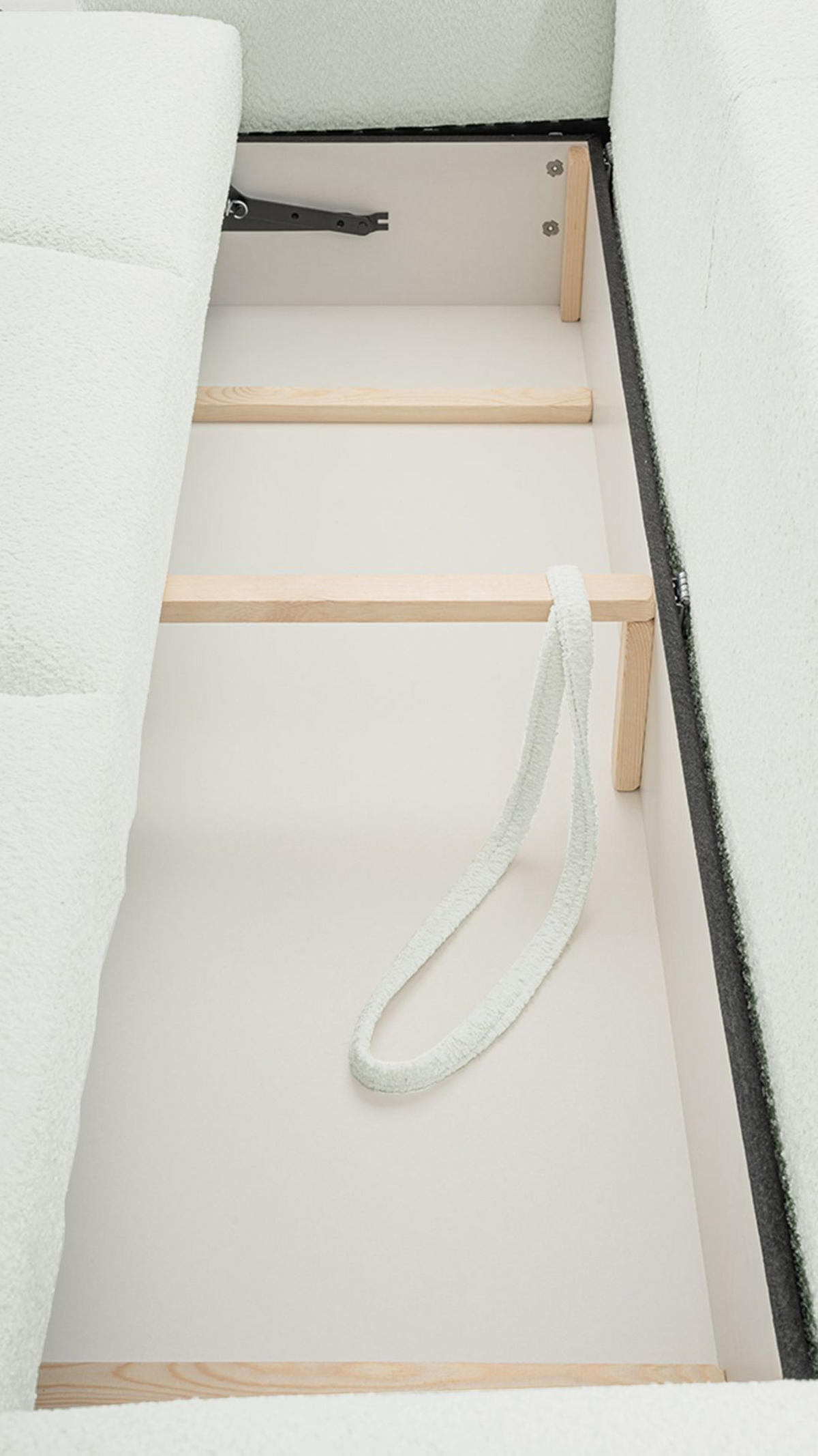 3-SITZER SOFA Barletto Creme Bouclé - Creme/Schwarz, Holz/Textil (248/94/110cm) - Selsey