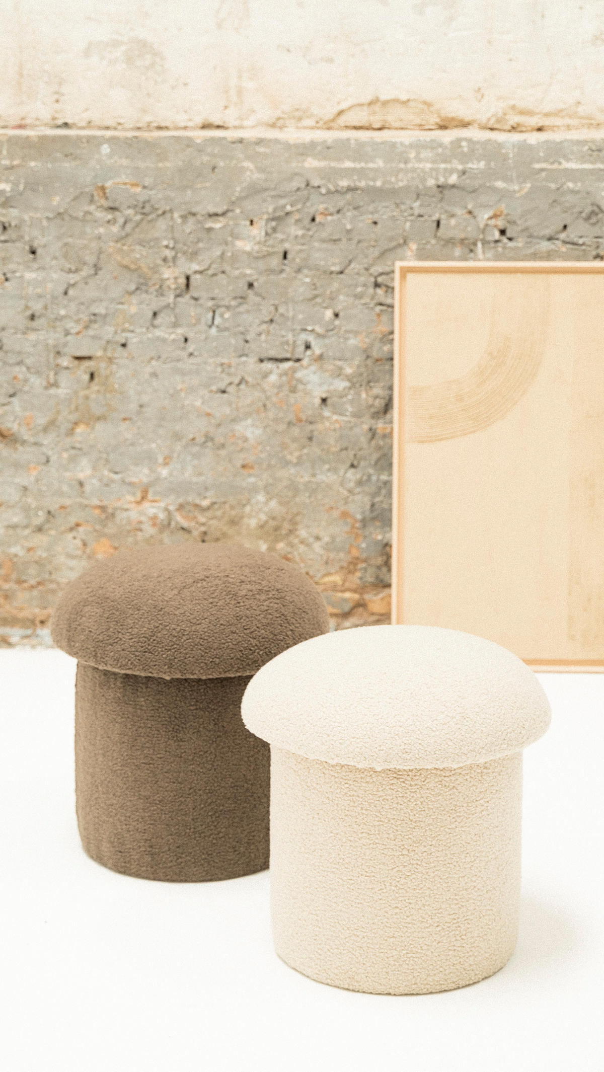 POUF Pilzförmiger mit Bezug aus beigefarbenem Bouclé-Frottee YAELLE - Beige, Textil (45/50/45cm) - RNT By Really Nice Things