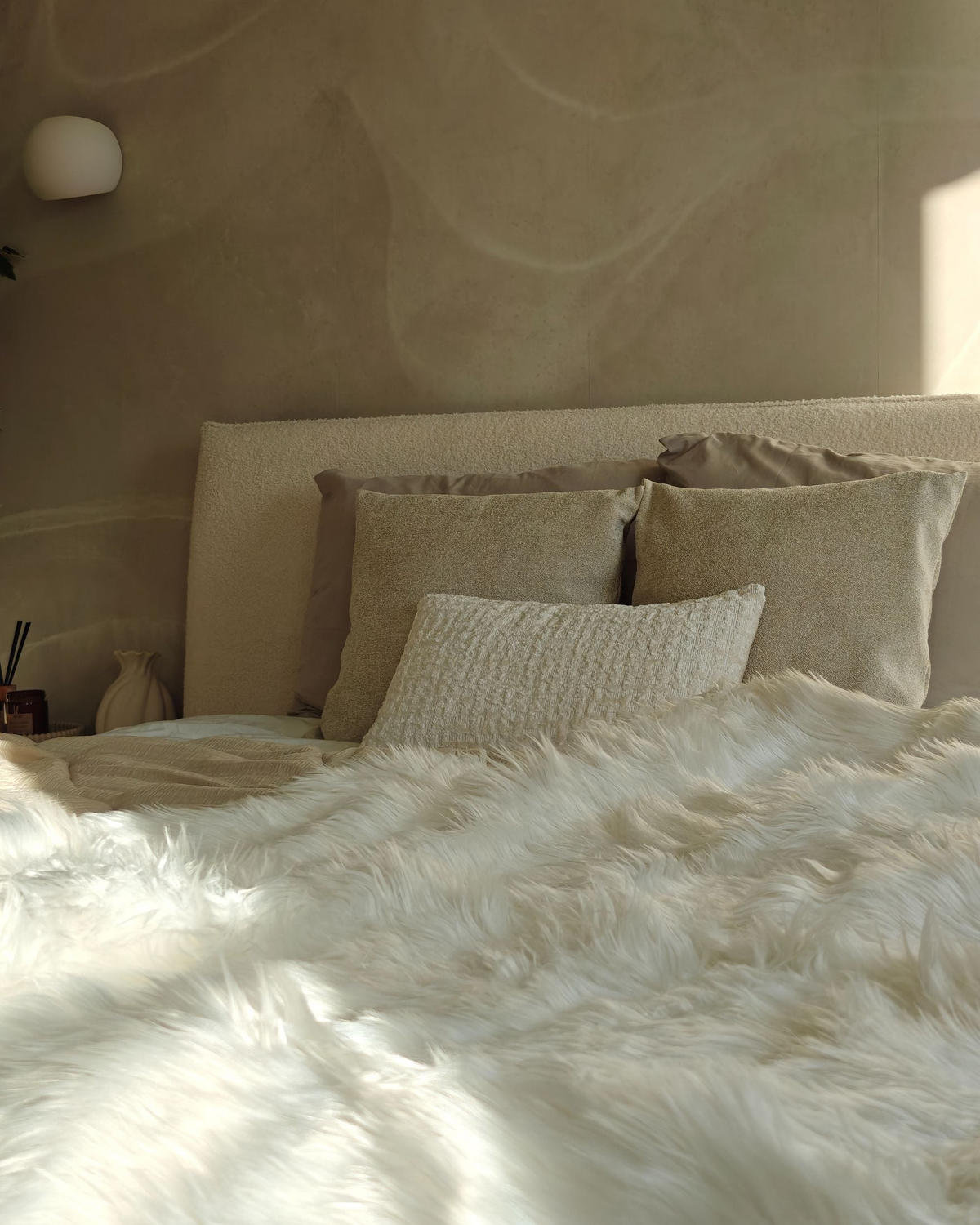 TAGESDECKE Weiß 150/200 cm Delice - Weiß, Textil (150/200cm) - Beliani