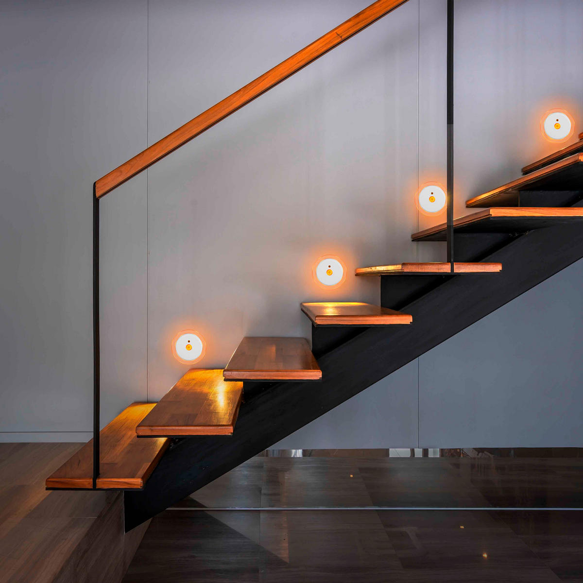 LED-NACHTLICHT - Bernsteinfarben mit Dämmerungssensor und Bewegungsmelder für Innenräume, 4er-Set - Weiß, Kunststoff (6.4/8.5/8.5cm) - Northpoint