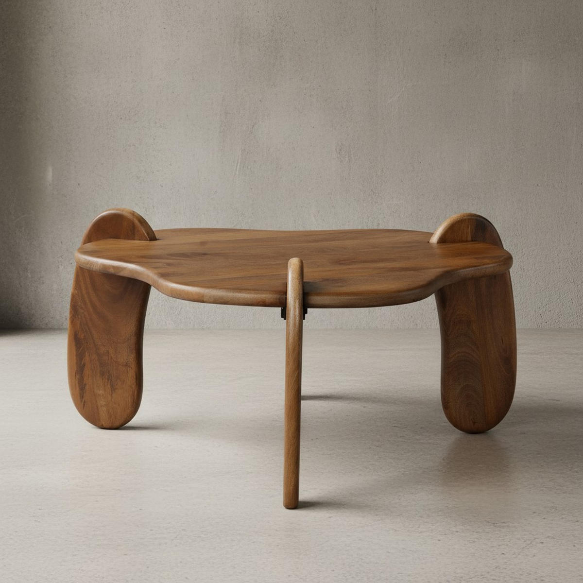 COUCHTISCH in Walnussfarbe aus Mangoholz Massiv, Niedriges Dreibein-Design, Organisch, 78x78x39.5cm - Braun, Holz (78/78/40cm) - KADIMA DESIGN