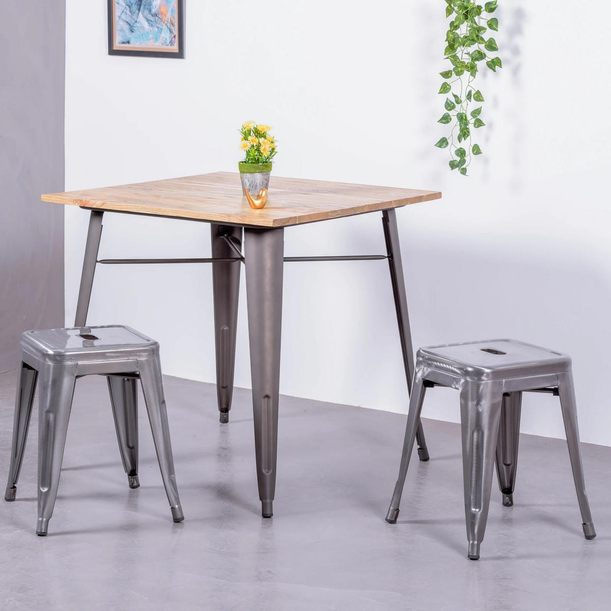 HOCKER Metall Alufarben - Alufarben, Metall (37/46/37cm) - Nest Dream
