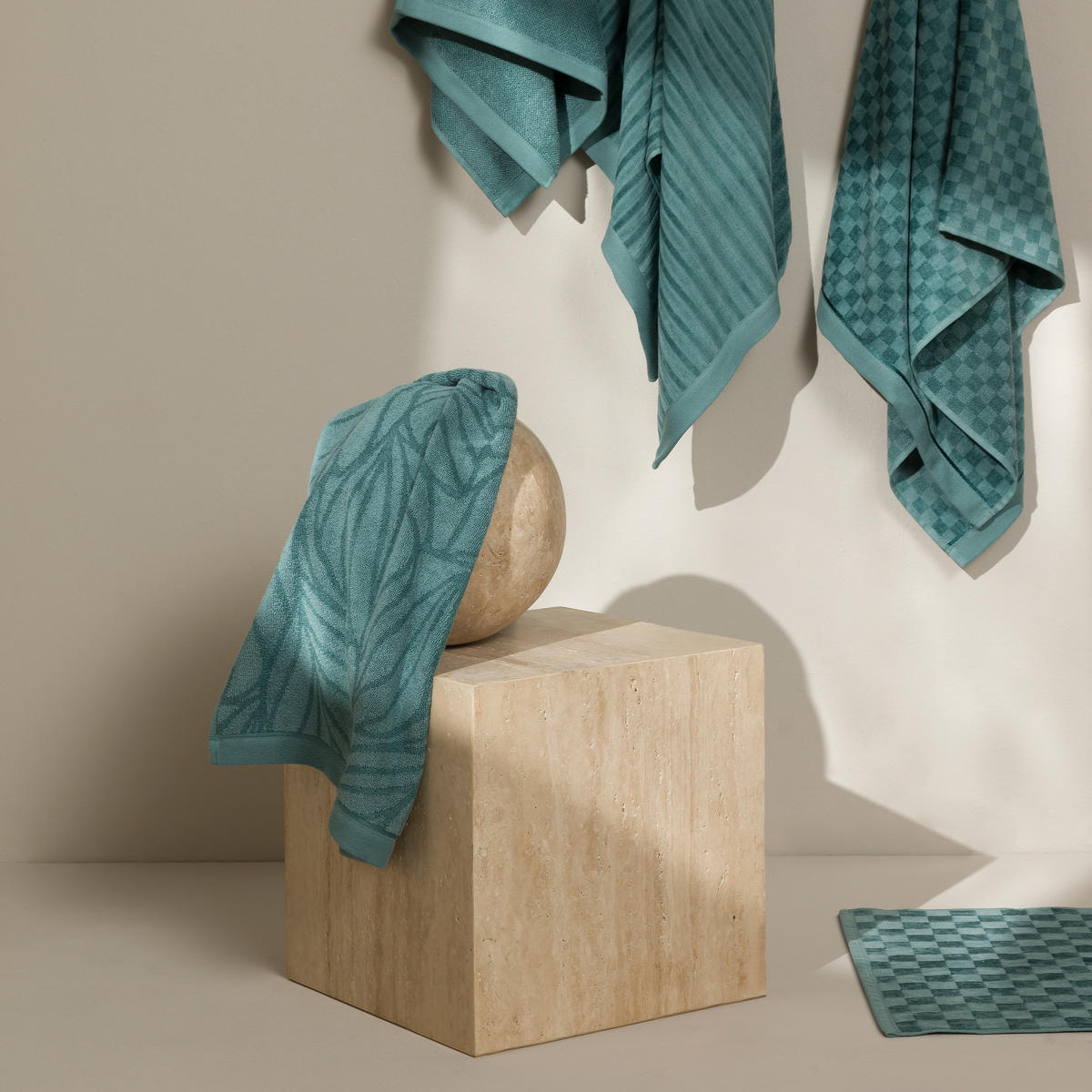 HANDTUCH MONOCHROME - Grün, Textil (50/100cm) - MÖVE