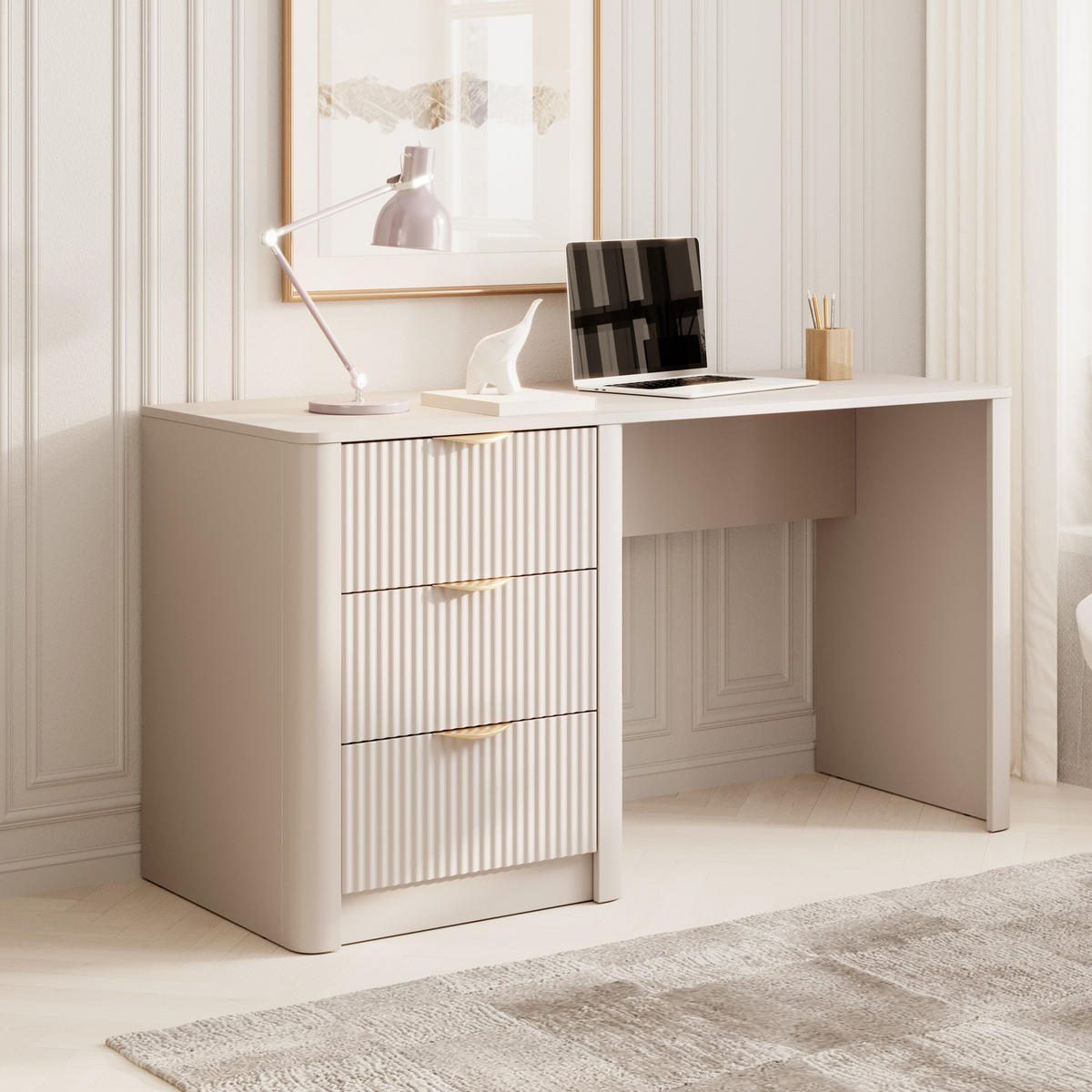 SCHREIBTISCH Flore 140 cm Beige / Gold - mit 3 geriffelten Schubladen - Beige/Gelb, Holz/Holzwerkstoff (55/140/76cm) - Ravio