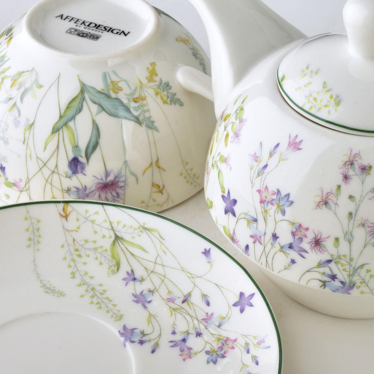 TEEKANNE Faccia weiß 17/17/22 cm Porzellan - Weiß, Keramik (0.7L) - Mondex