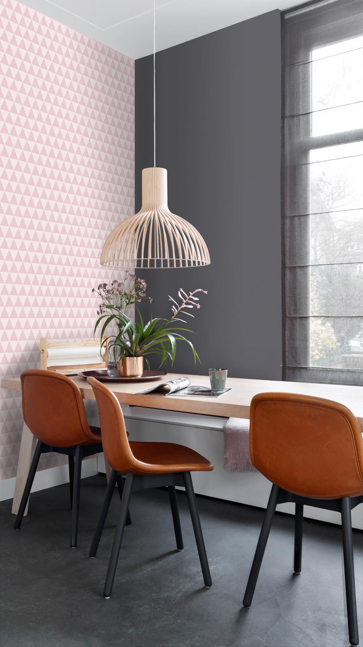 TAPETE grafische, geometrische Dreiecke 53 cm x 10.05 m - Lila, Papier (53/0.1cm) - ESTAhome