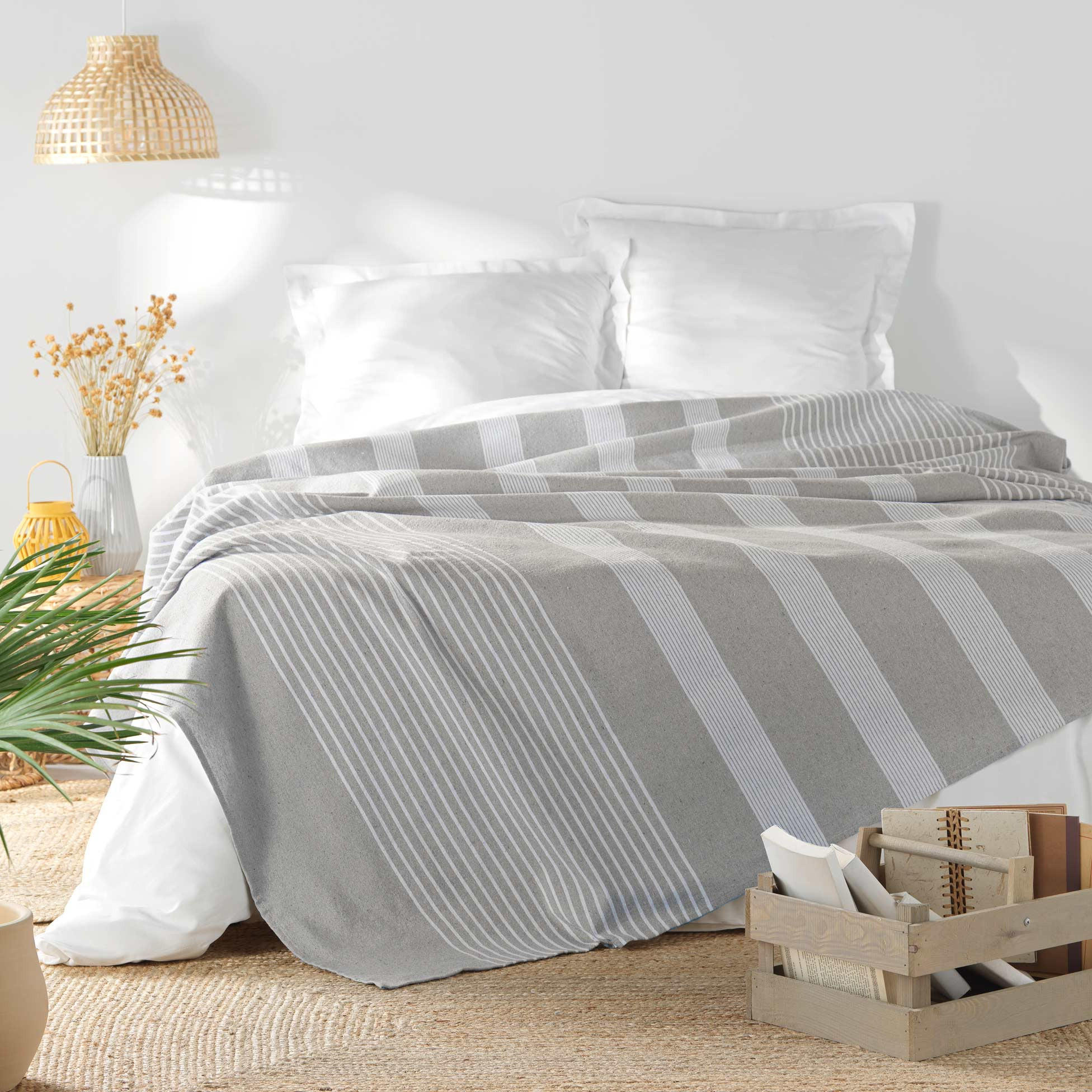 BETTÜBERWURF Adele 180/220 cm - Grau, Naturmaterialien (180/220cm) - Douceur d´intérieur
