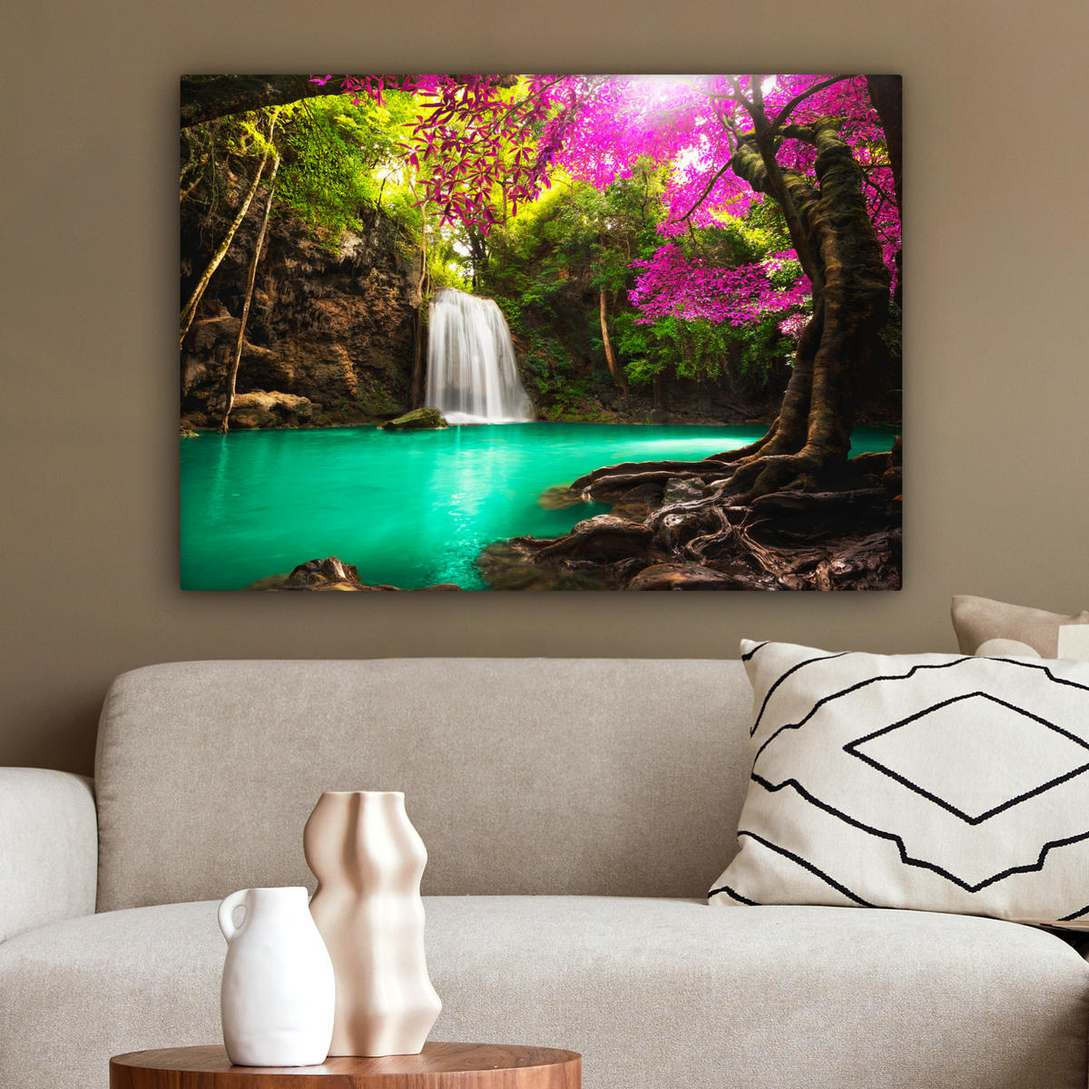 LEINWANDBILD Wasserfall mit bunten Blumen und Bäumen - Natur - Dschungel Wandbilder 80x60 cm - Waldgrün, Textil (80/60cm) - MuchoWow