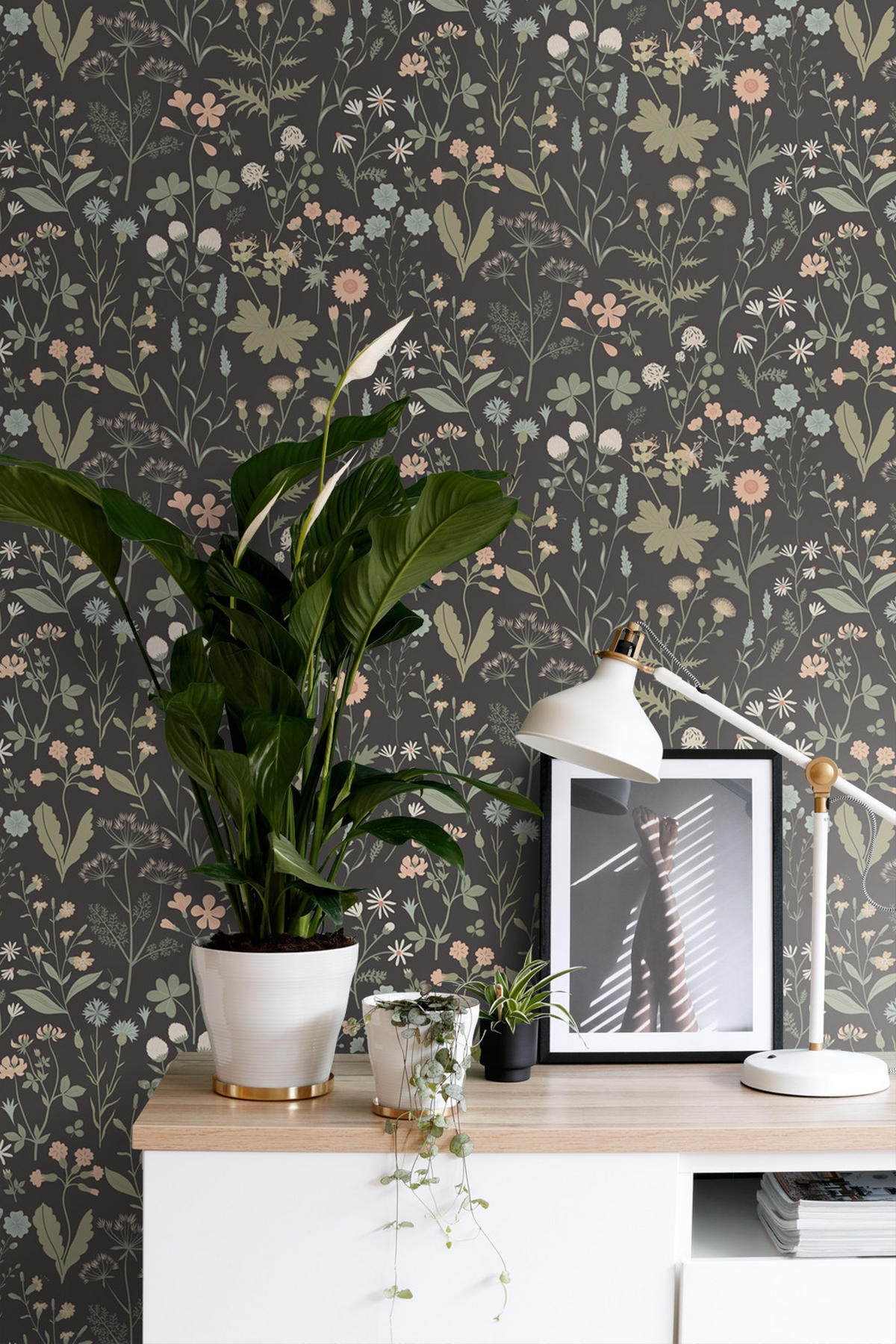 TAPETE Feldblumen 50 x 900 cm - Schwarz, Papier (50/900cm) - ESTAhome