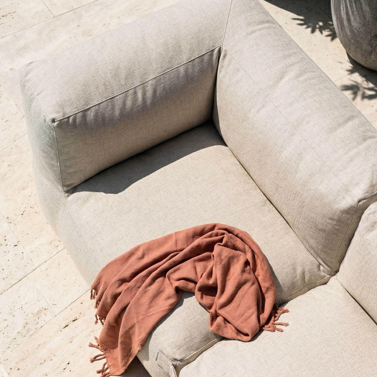 GARTENSOFA mit 2 Sitzplätzen, Beigefarbe - Beige, Textil (170/65/85cm) - Oviala