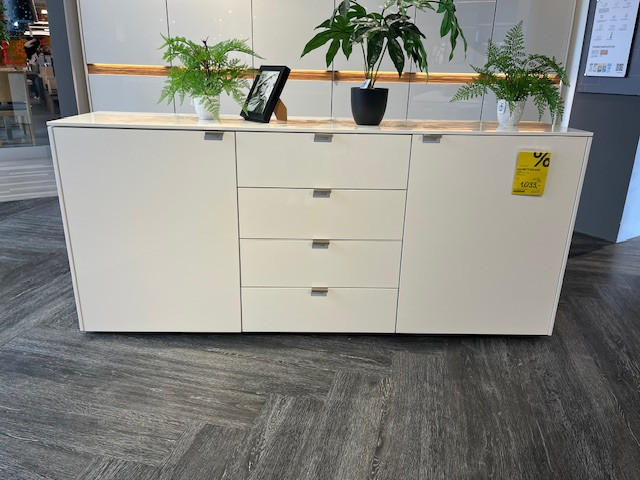 KOMMODE SEDIO - Johann Jakob