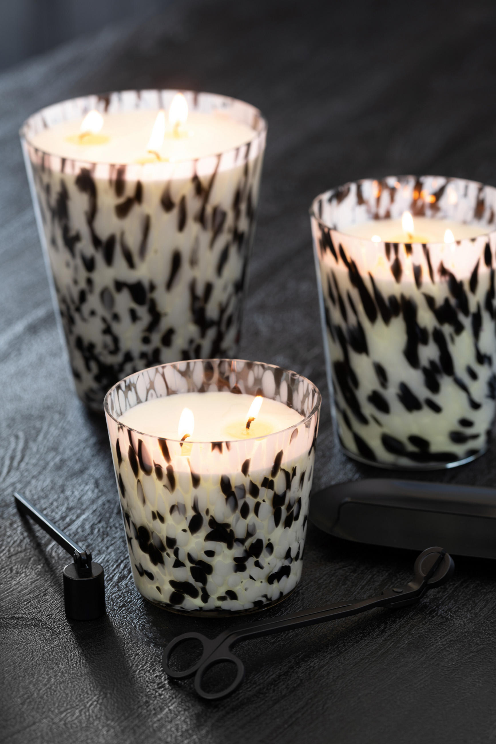 DUFTKERZE NOA - Multi - S - 50 Std. - Weiß, Paraffin (13/13cm) - J-Line