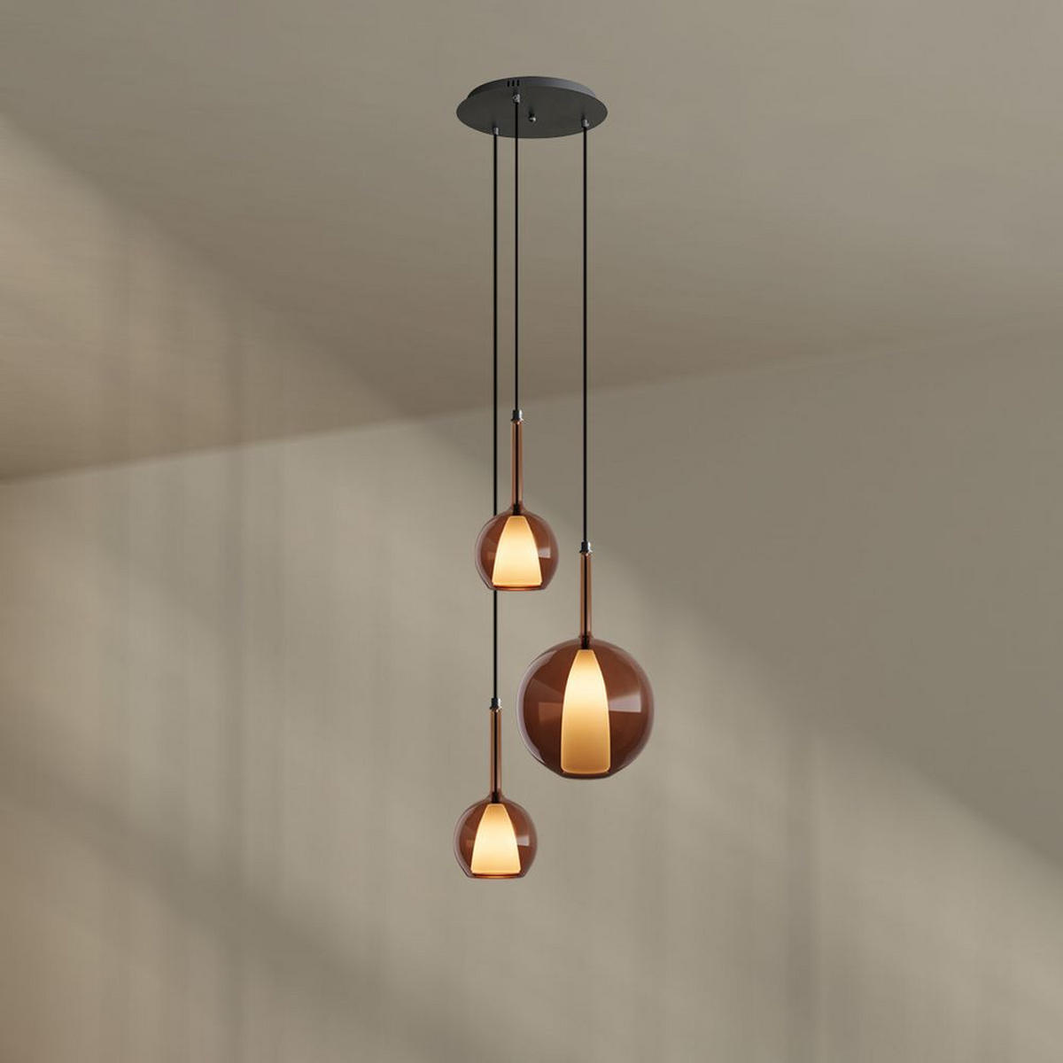 GALERIELEUCHTE Belluna 3-flammig Braun Ø 14/24cm - Braun, Glas (24/24/45cm) - s.luce