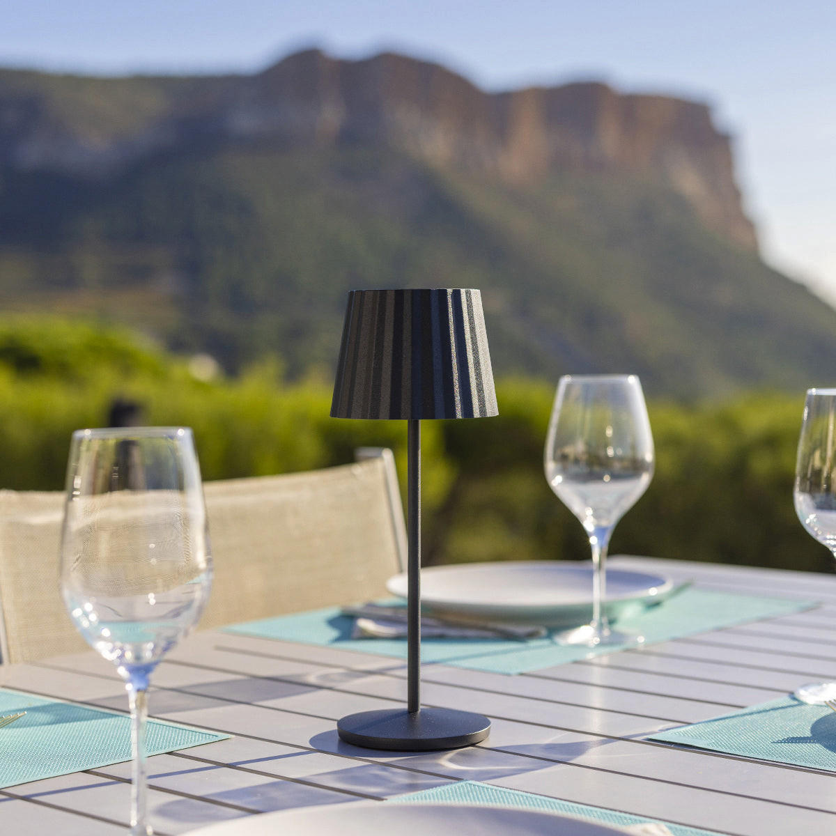 ABBY Kabellose Tischleuchte H30CM - Schwarz, Metall (10/10/38cm) - Lumisky