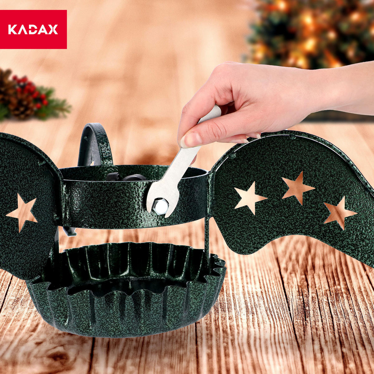 KADAX Weihnachtsbaumständer Weihnachtsbaumständer aus Metall mit Schale - Grün, Kunststoff/Metall (17.5cm) - KADAX