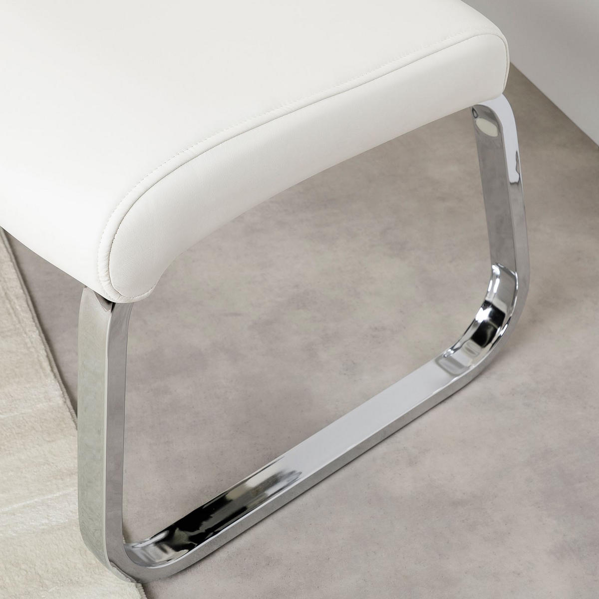 ESSZIMMERBANK VILAS chrom/weiß - Chromfarben/Weiß, Textil (135/87/56cm) - IDIMEX