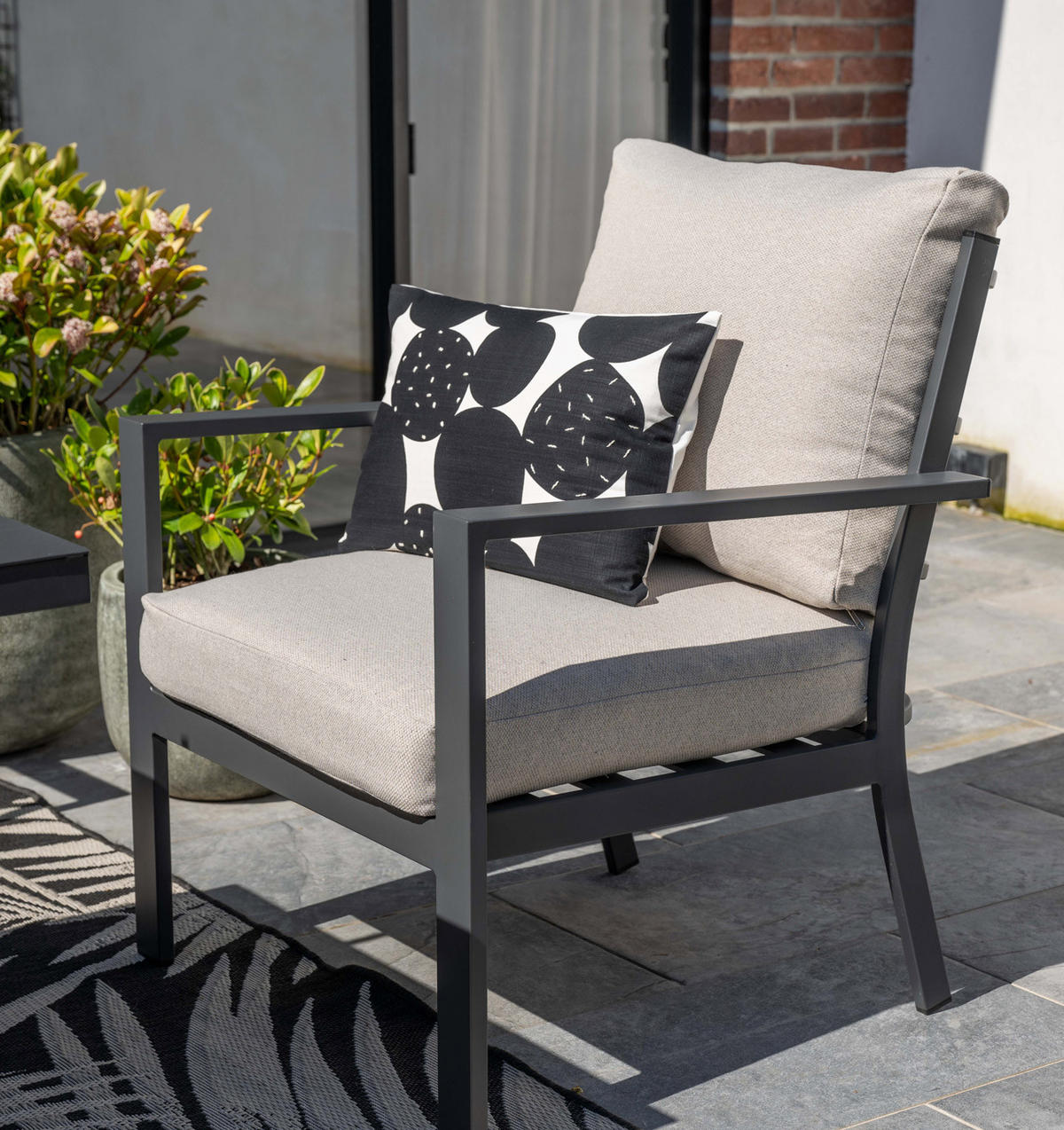 GARTENLOUNGESE Sergio Sofa 4-teilig, Premium Dining Set, Gartenmöbelset - Anthrazit, Metall - GARDEN IMPRESSIONS